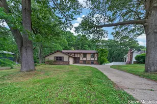 18746 N Fruitport Rd, Spring Lake, MI 49456 - Photo 5