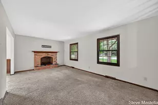 18746 N Fruitport Rd, Spring Lake, MI 49456 - Photo 11
