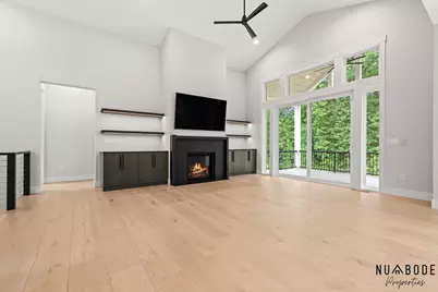 1497 10 Mile Road NE, Comstock Park, MI 49321 - Photo 13