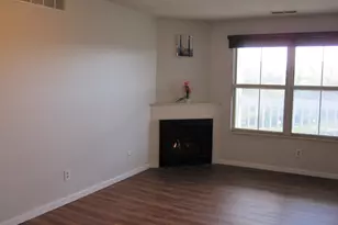 123 Fieldcrest 303, Ann Arbor, MI 48103 - Photo 3