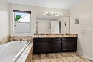 419 Amelia Cir, South Lyon, MI 48178 - Photo 31