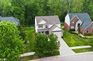 419 Amelia Cir, South Lyon, MI 48178 - Photo 59