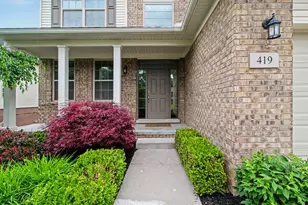 419 Amelia Cir, South Lyon, MI 48178 - Photo 3