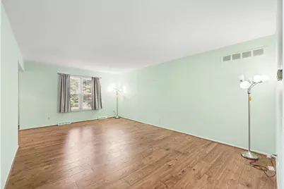27653 W Echo Valley W #113, Farmington Hills, MI 48334 - Photo 7