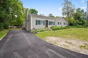 3472 Esson Dr, Grand Blanc, MI 48439 - Photo 3