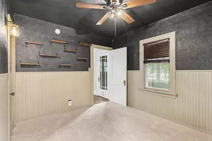 293 W 20th St, Holland, MI 49423 - Photo 5