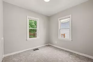 1727 Alto Ave SE, Grand Rapids, MI 49507 - Photo 9