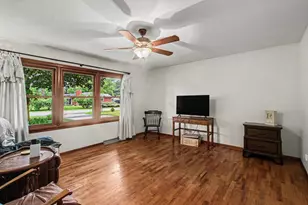 2125 Pawnee Path, Stevensville, MI 49127 - Photo 9