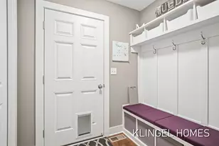 16815 Watersedge Dr, Grand Haven, MI 49417 - Photo 23