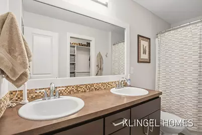 16815 Watersedge Drive, Grand Haven, MI 49417 - Photo 17