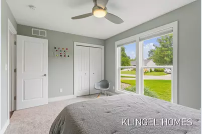16815 Watersedge Drive, Grand Haven, MI 49417 - Photo 21