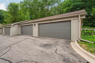 2202 Pine Grove Ct, Ann Arbor, MI 48103 - Photo 49