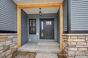 186 9 Mile Rd NE, Comstock Park, MI 49321 - Photo 3