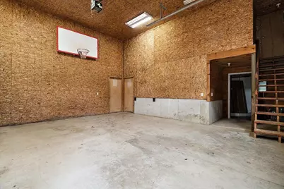 805 W Moore Road, Grant, MI 49327 - Photo 41