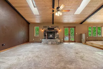 805 W Moore Road, Grant, MI 49327 - Photo 11