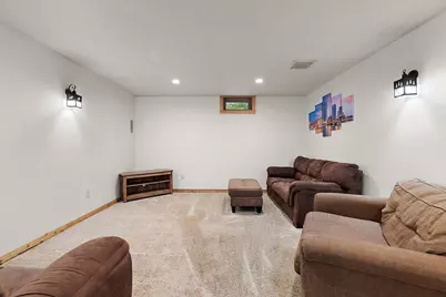 805 W Moore Road, Grant, MI 49327 - Photo 29