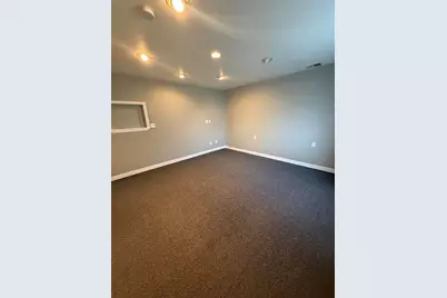 5100 E Michigan Avenue, Kalamazoo, MI 49048 - Photo 9
