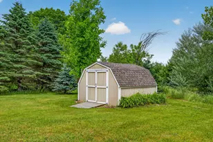 8508 Wood St, Mecosta, MI 49332 - Photo 7