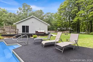1081 E 98th St, Grant, MI 49327 - Photo 33