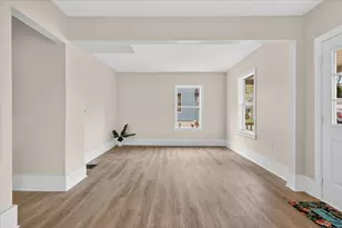 25 Palmer St NW, Grand Rapids, MI 49505 - Photo 9