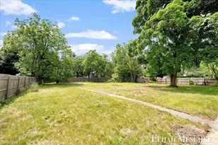313 Washington Ave, Muskegon, MI 49441 - Photo 39