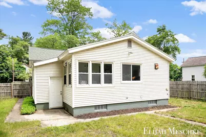 313 Washington Avenue, Muskegon, MI 49441 - Photo 35