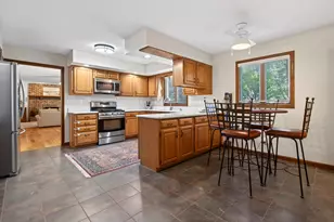 1329 Margaret Pl, Saint Joseph, MI 49085 - Photo 13