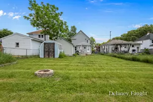 717 Garfield Ave NW, Grand Rapids, MI 49504 - Photo 29