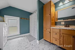 717 Garfield Ave NW, Grand Rapids, MI 49504 - Photo 25