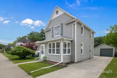 717 Garfield Avenue NW, Grand Rapids, MI 49504 - Photo 3