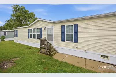 3668 Sun Valley Street NW, Grand Rapids, MI 49544 - Photo 1