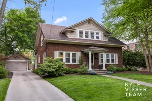 964 Pinecrest Ave SE, East Grand Rapids, MI 49506 - Photo 3