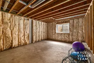 964 Pinecrest Ave SE, East Grand Rapids, MI 49506 - Photo 39