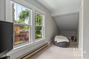 964 Pinecrest Ave SE, East Grand Rapids, MI 49506 - Photo 35