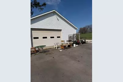 3724 Hennessey Road, Watervliet, MI 49098 - Photo 3