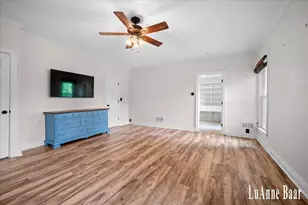 273 W Division St NE, Rockford, MI 49341 - Photo 27