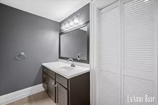 273 W Division St NE, Rockford, MI 49341 - Photo 37