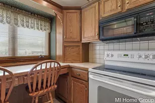500 E Main Ave, Zeeland, MI 49464 - Photo 17