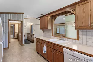 500 E Main Ave, Zeeland, MI 49464 - Photo 15