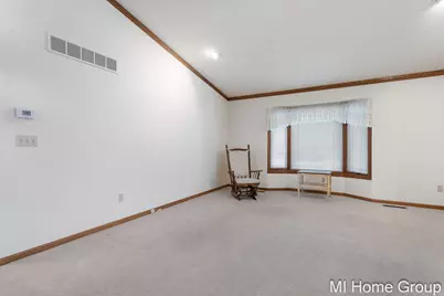 500 E Main Avenue #1, Zeeland, MI 49464 - Photo 9