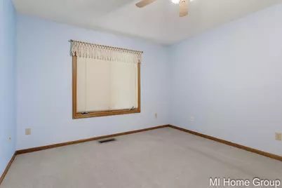 500 E Main Avenue #1, Zeeland, MI 49464 - Photo 27