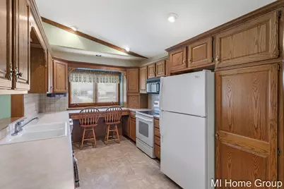 500 E Main Avenue #1, Zeeland, MI 49464 - Photo 13