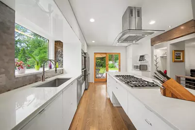 709 Indianola Avenue, Ann Arbor, MI 48105 - Photo 15