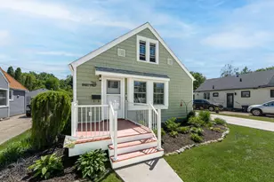 514 Edgell St, South Haven, MI 49090 - Photo 1