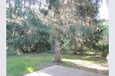 2098 Yorktown Drive, Ann Arbor, MI 48105 - Photo 17