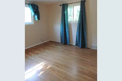 2098 Yorktown Drive, Ann Arbor, MI 48105 - Photo 15