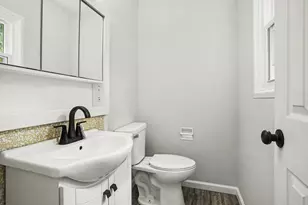 270 Viking Dr, Battle Creek, MI 49017 - Photo 9