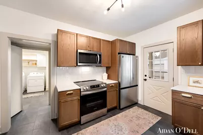 1050 Broadway Avenue NW, Grand Rapids, MI 49504 - Photo 11