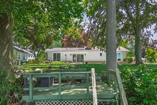 303 E Huron River Dr, Belleville, MI 48111 - Photo 9
