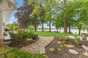 303 E Huron River Dr, Belleville, MI 48111 - Photo 19